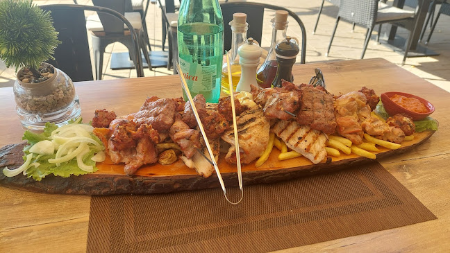 Velika grill plata u Bourbon Grill Njivice
